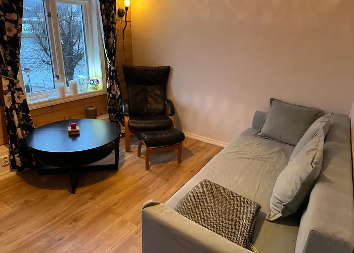 View In Center Of - 3 Bedrooms Apartment