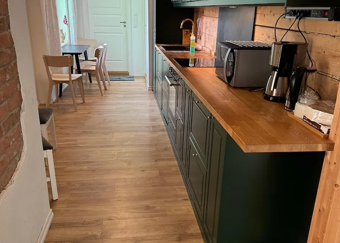 View In Center Of - 3 Bedrooms Apartment