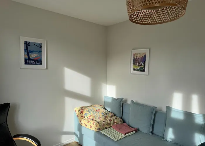 Apartment View In Center Of - 3 Bedrooms *