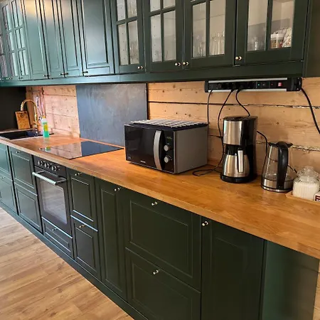 View In Center Of - 3 Bedrooms Apartment *