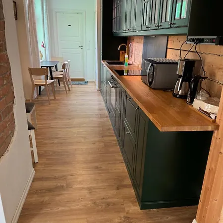 View In Center Of - 3 Bedrooms Apartment